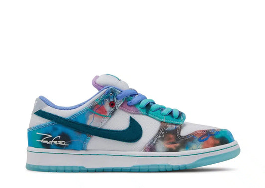 Nike SB Dunk Low
Futura Laboratories Bleached Aqua